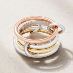 Spinelli Kilcollin
Hyacinth ring